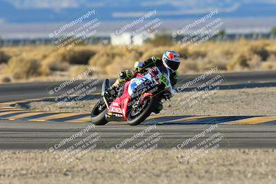 media/Dec-07-2024-CVMA (Sat) [[21c5f1ef85]]/Race 11-Amateur Supersport Open/